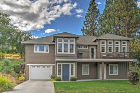 Gorgeous Wapato Point Lakehouse with Private Hot Tub